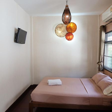 Banjai Garden Guesthouse Chiang Mai Eksteriør billede